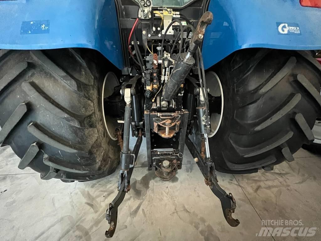 New Holland T 7060 Tracteur