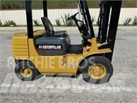 CAT DP25 Autres Chariots élévateurs