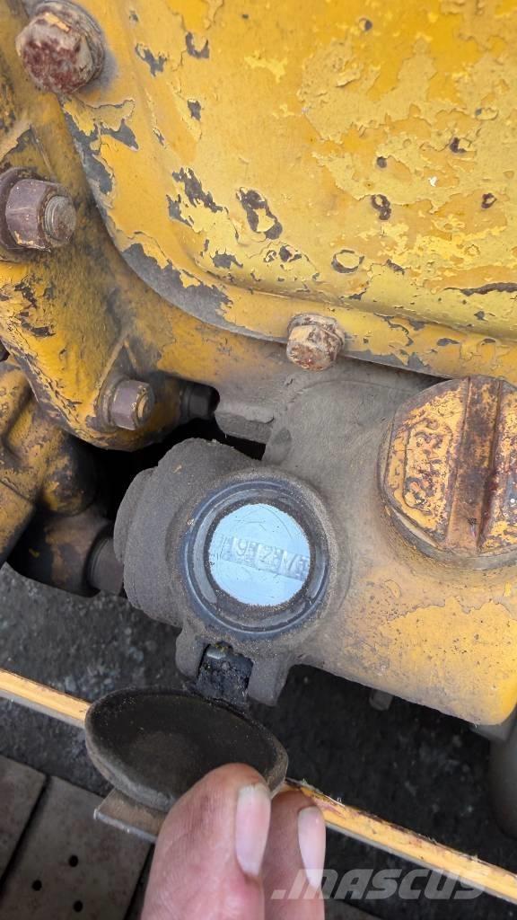 CAT D 2 Bouteurs sur chenilles