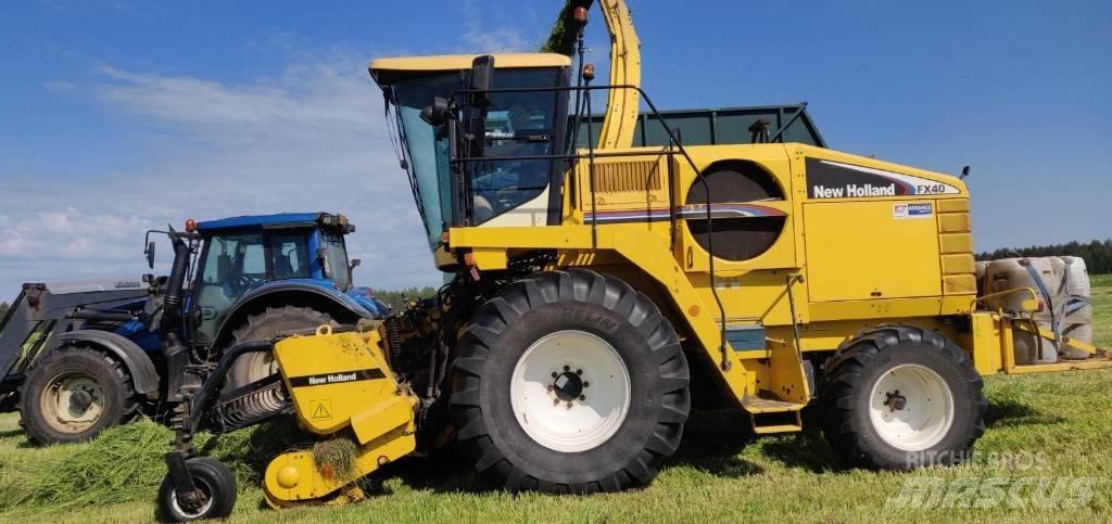 New Holland FX 40 Ensileuse automotrice
