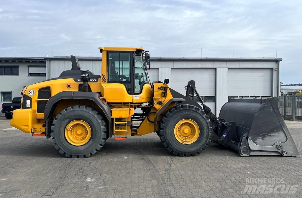 Volvo L110H - RENTAL Chargeuse sur pneus