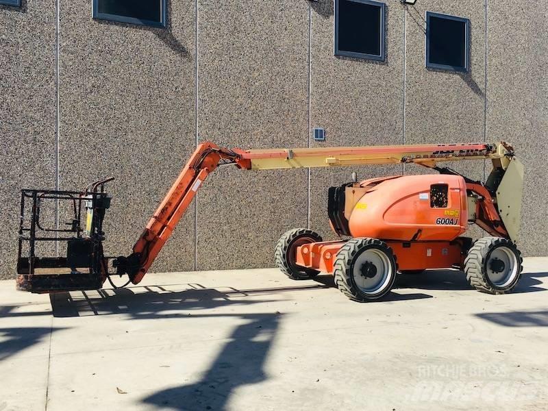 JLG 600 AJ Nacelles articulées