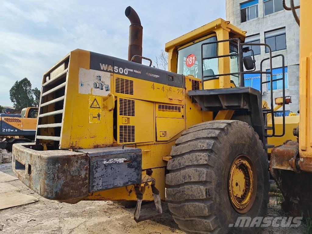 Komatsu WA 500 Chargeuse sur pneus