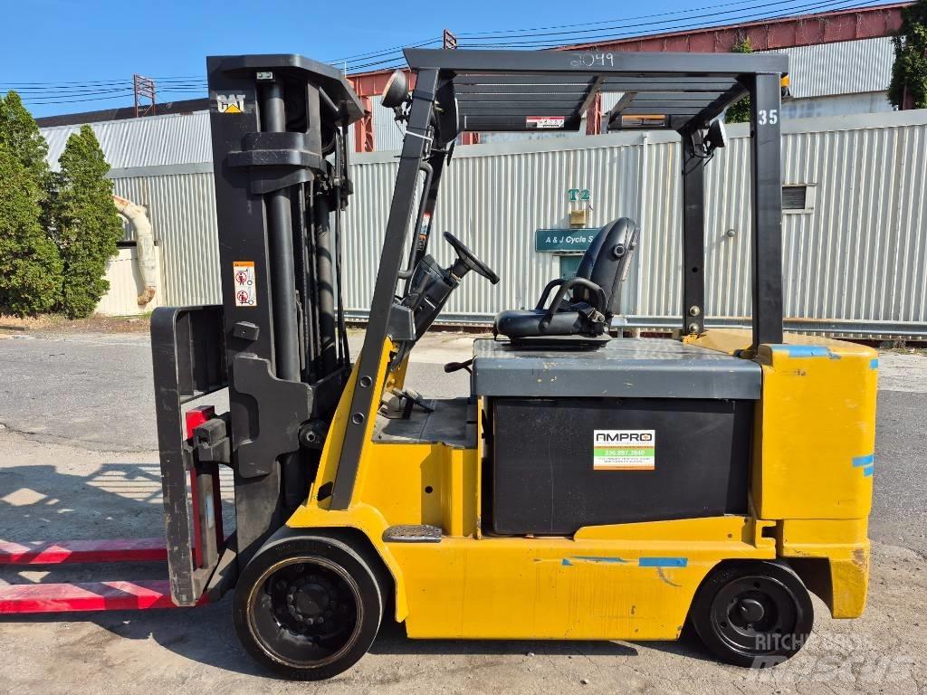 CAT E 12000 Chariots élévateurs électriques