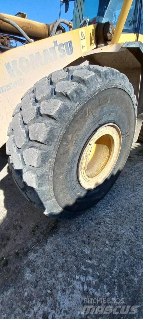 Komatsu WA 470-6 Chargeuse sur pneus