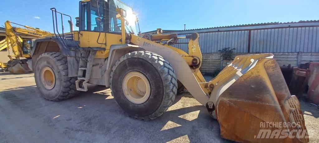 Komatsu WA 470-6 Chargeuse sur pneus