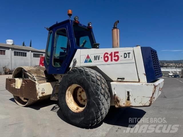 COMPACTOR MV 615 DT Compacteur de sol
