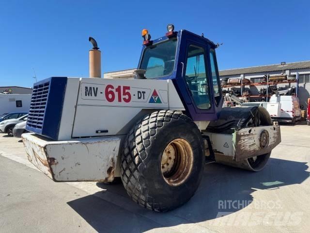  COMPACTOR MV 615 DT Compacteur de sol