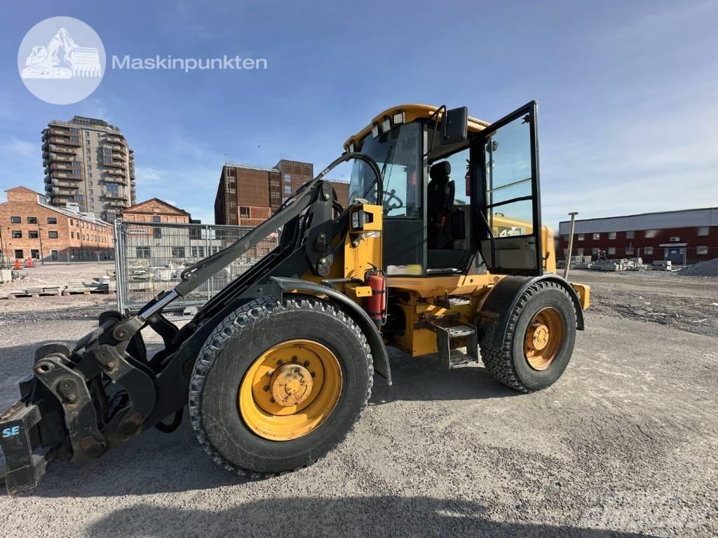 JCB 412 S Chargeuse sur pneus