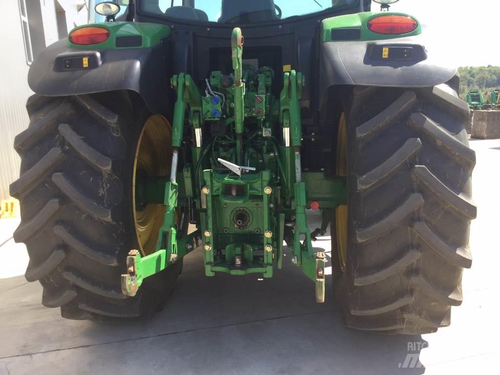 John Deere 6150R Tracteur
