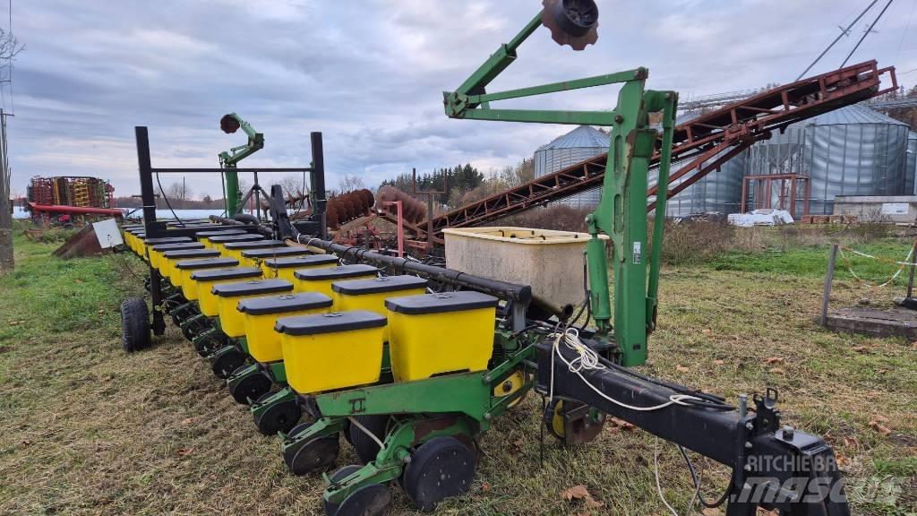 John Deere 1760 Planteuse