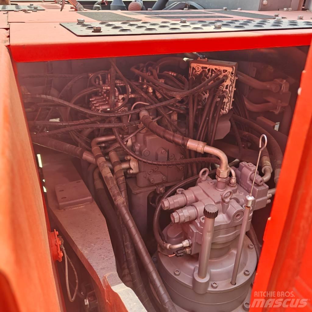 Hitachi 240LC-3 Pelle sur chenilles