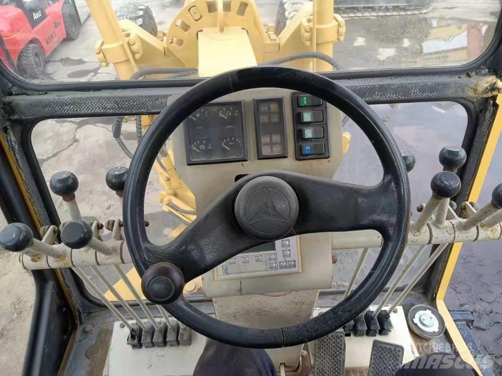 CAT 12 G Niveleuse