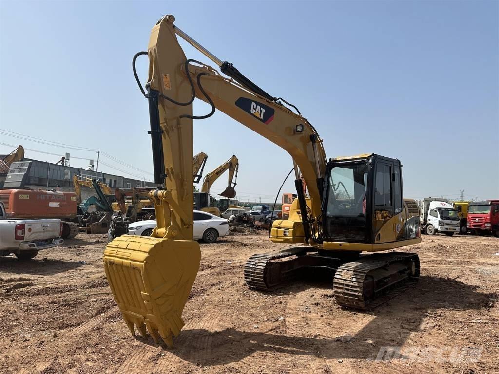 CAT 312D Pelle sur chenilles
