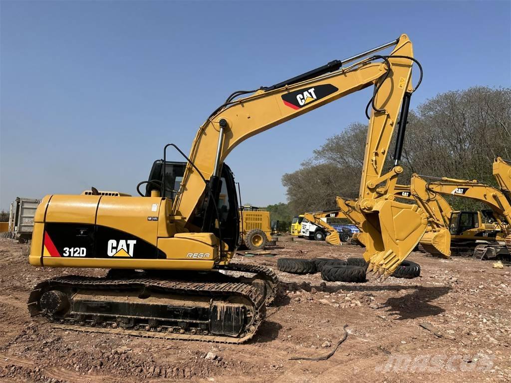 CAT 312D Pelle sur chenilles