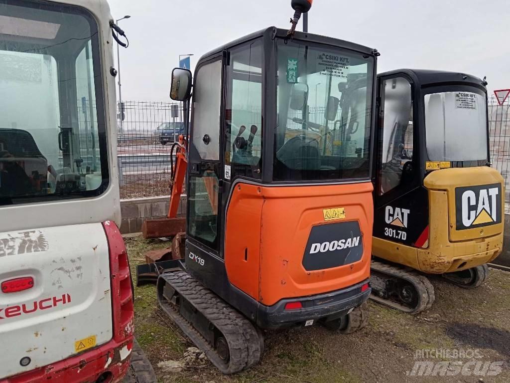 Doosan DX 19 Mini pelle < 7t