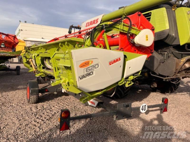 CLAAS TRION 530 Moissonneuse batteuse