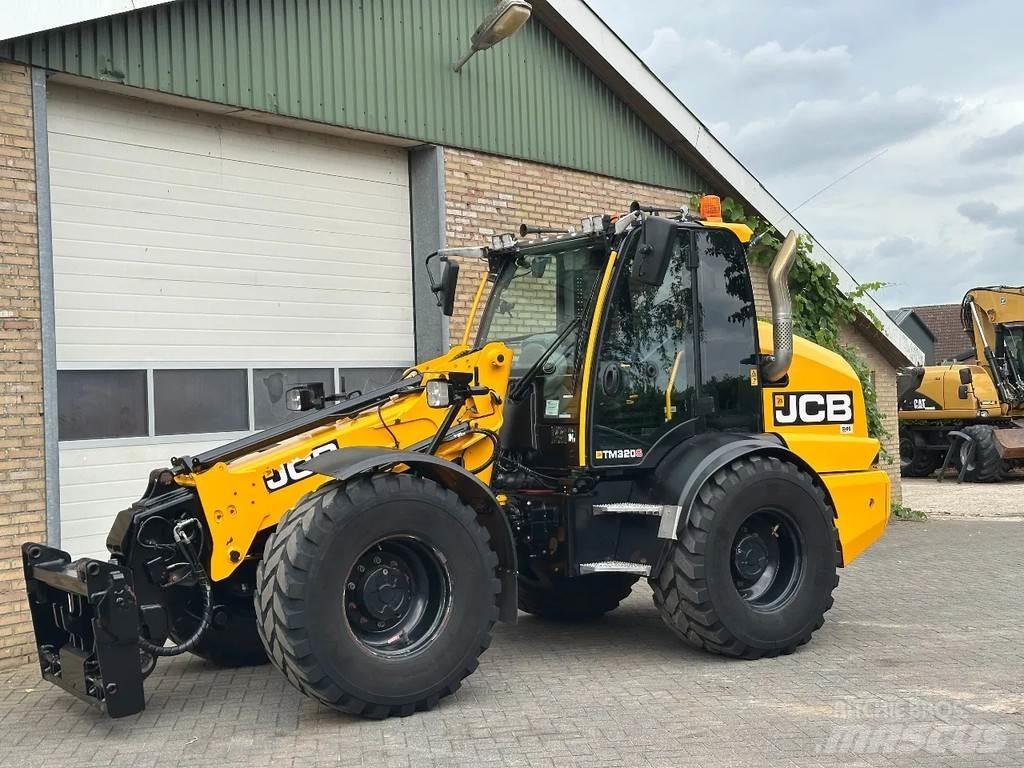 JCB TM320S sv Chargeuse télescopique sur pneus