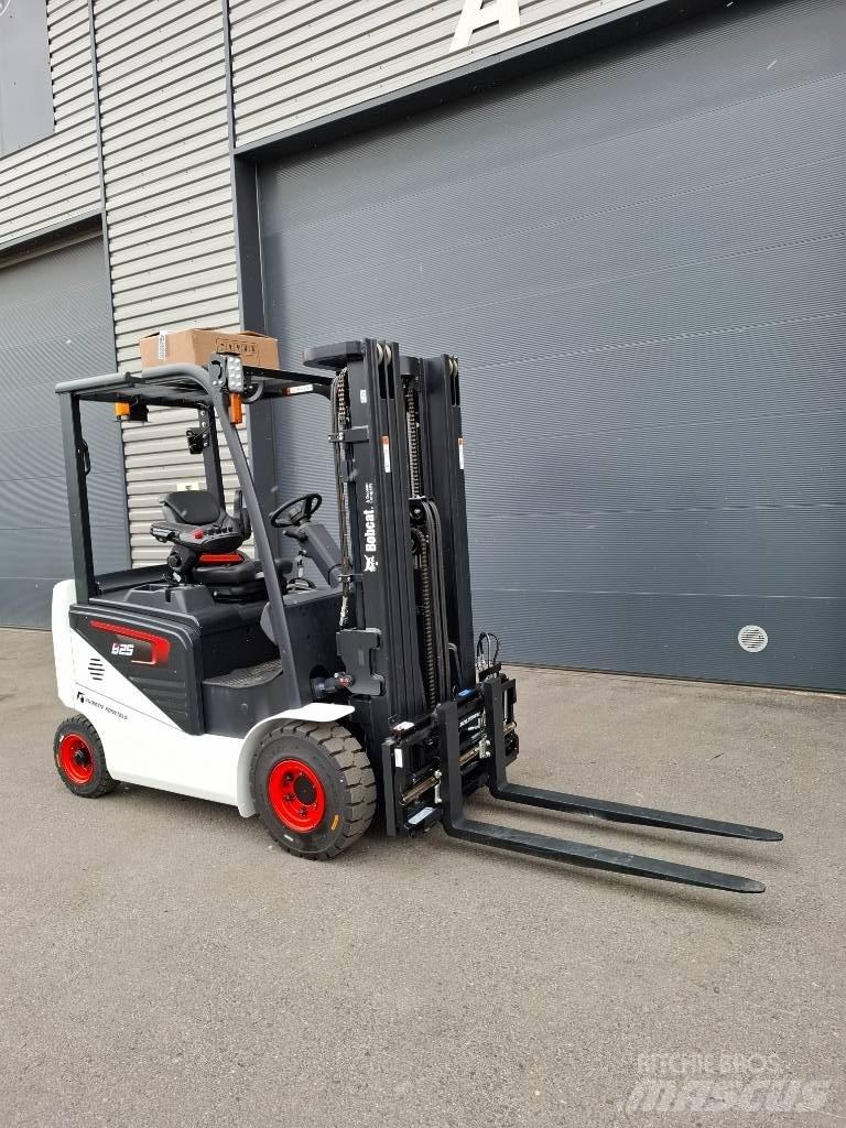 Bobcat B25NS Chariots élévateurs électriques
