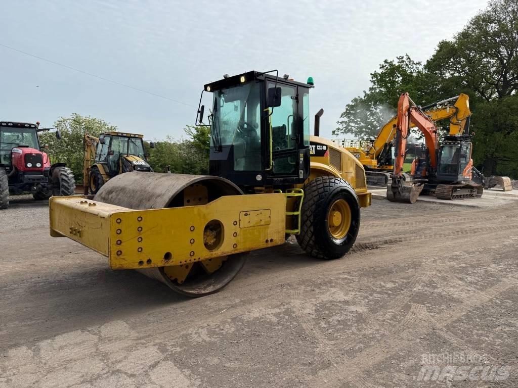 CAT CS 74 B Rouleaux monocylindre