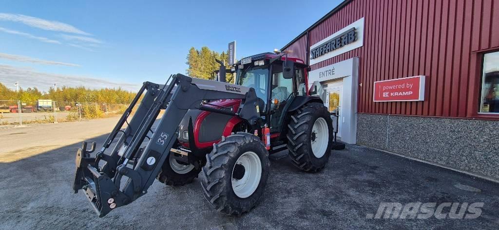Valtra A 72 Tracteur