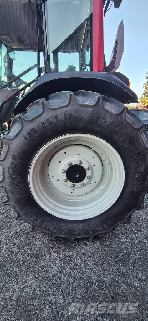 Valtra A 72 Tracteur