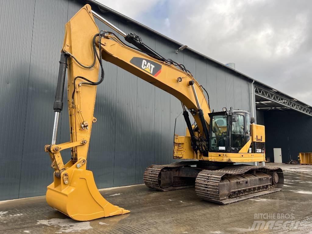 CAT 328D LCR Pelle sur chenilles