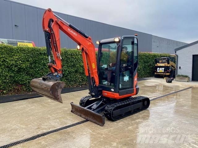 Kubota U 27-4 Mini pelle < 7t