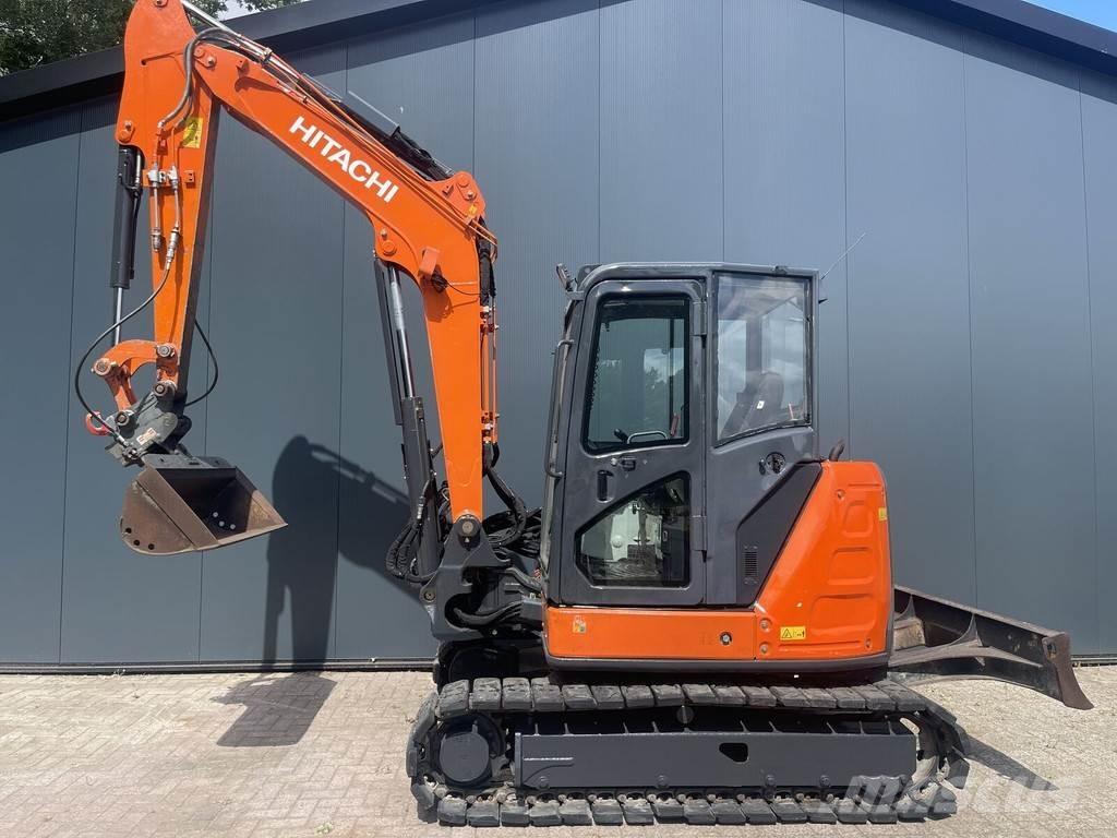 Hitachi ZX65 Mini pelle < 7t