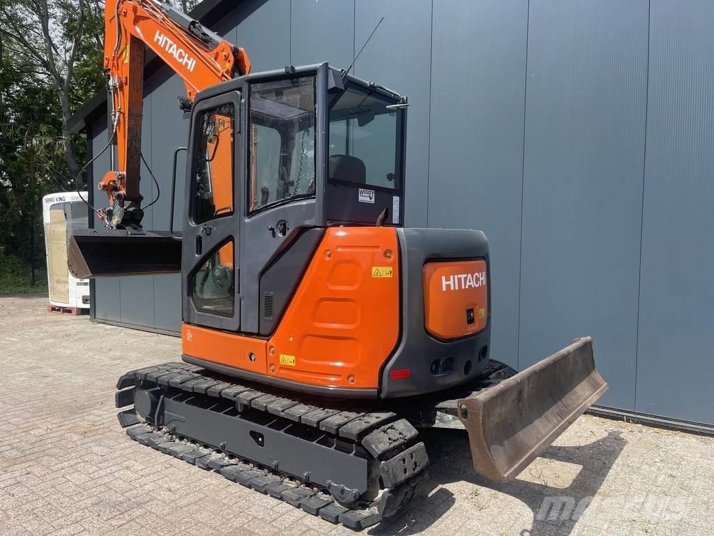 Hitachi ZX65 Mini pelle < 7t
