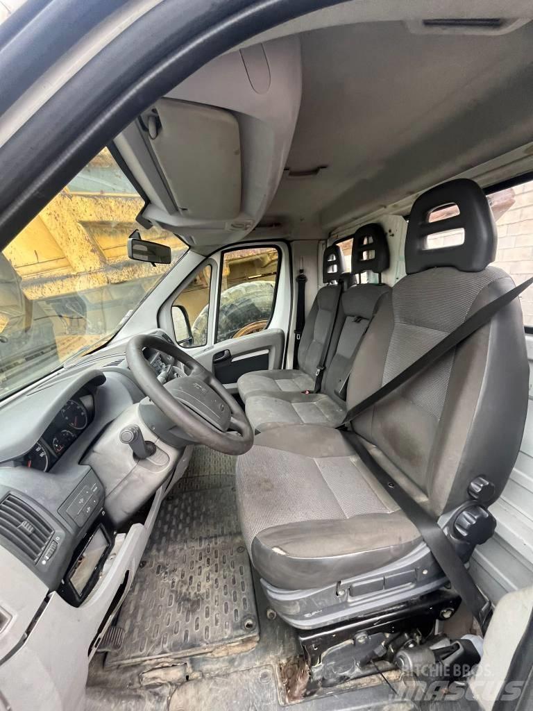 Peugeot Boxer Camion plateau