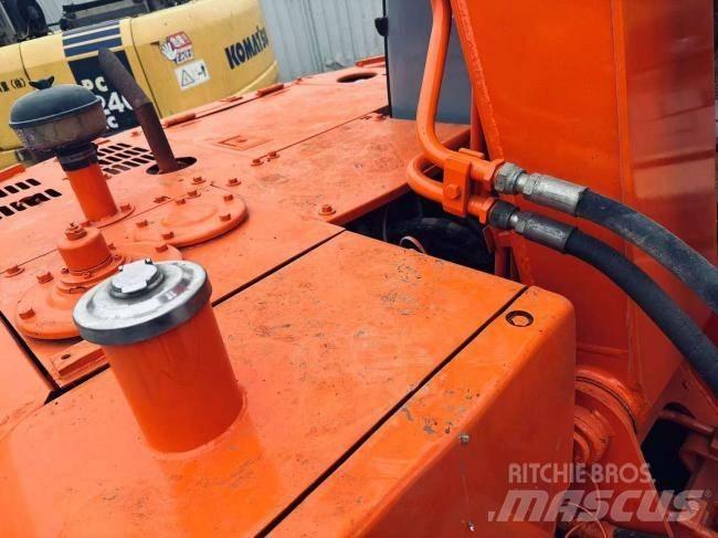 Hitachi EX 60 Mini pelle < 7t