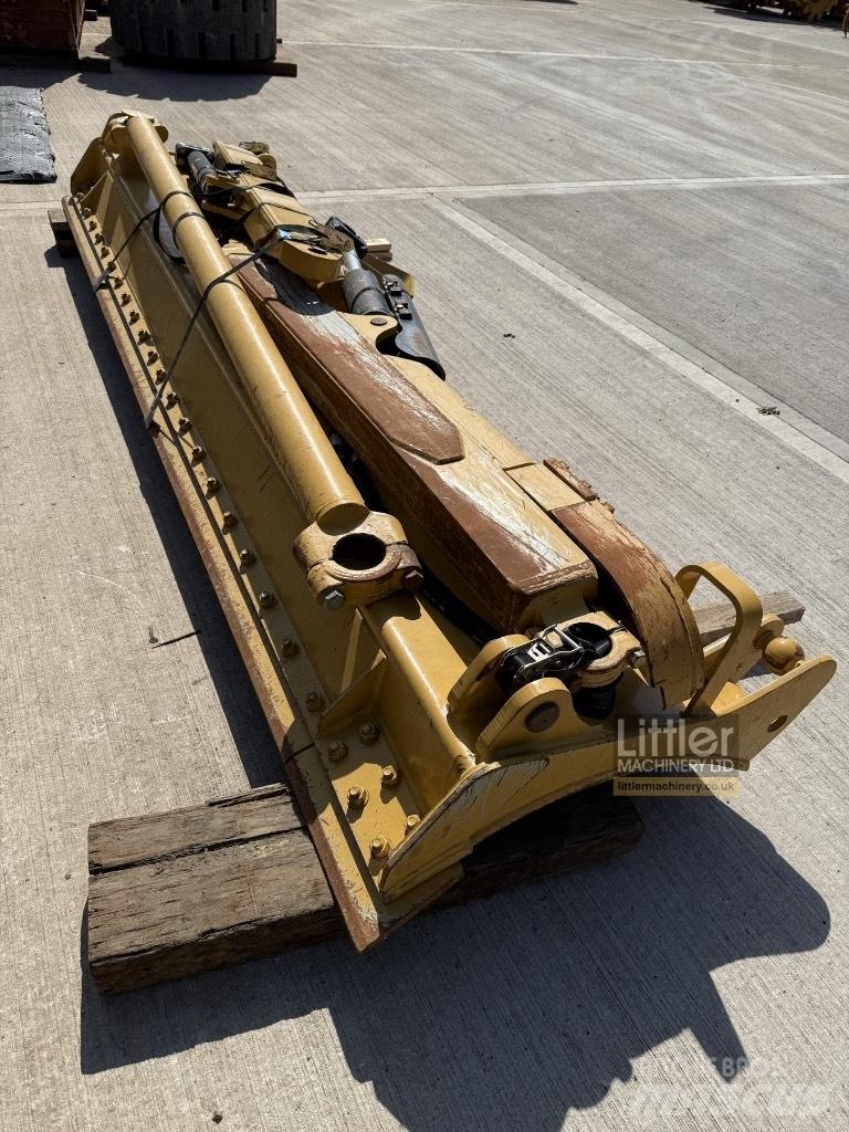 CAT 815 Compacteur de sol