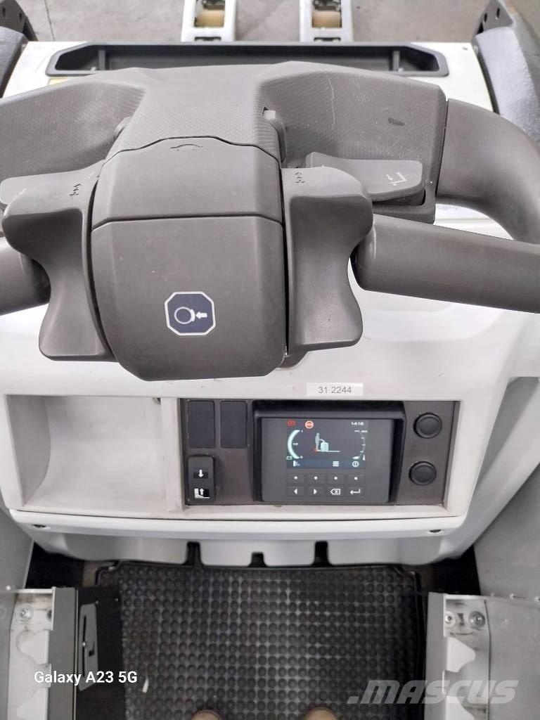 UniCarriers PLR200 Transpalette accompagnant porté debout