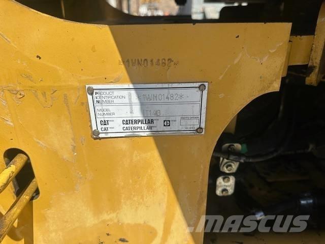  Cater IT14 Chargeuse sur pneus