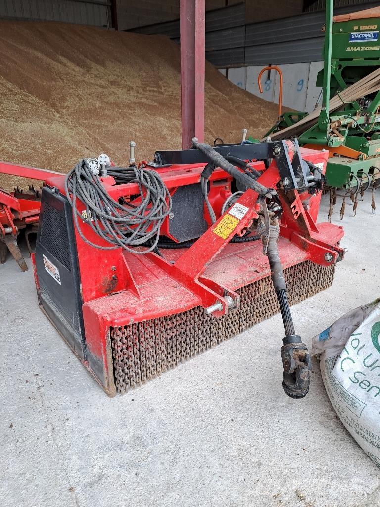 Bugnot BPE 194 Concasseur