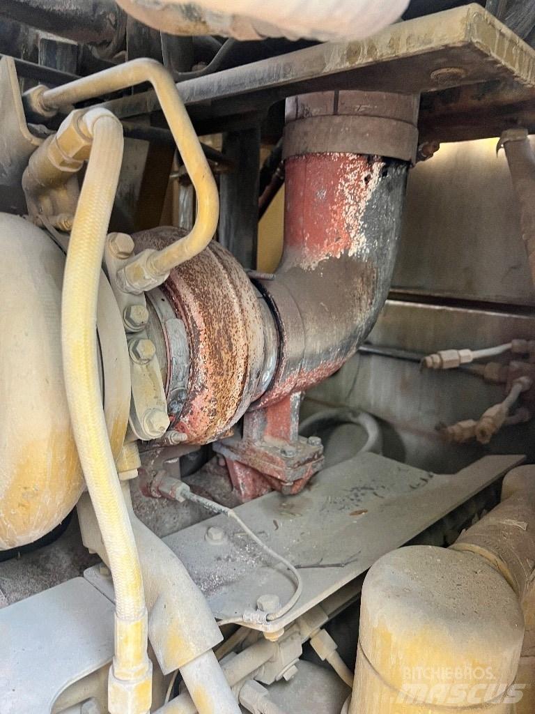 CAT 992 G Chargeuse sur pneus