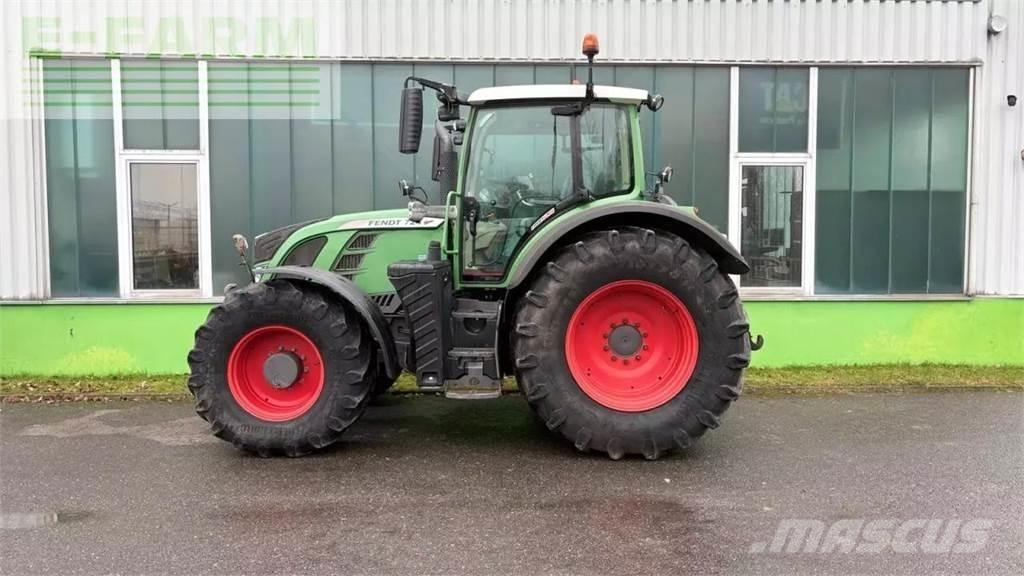 Fendt 724 profi + Tracteur