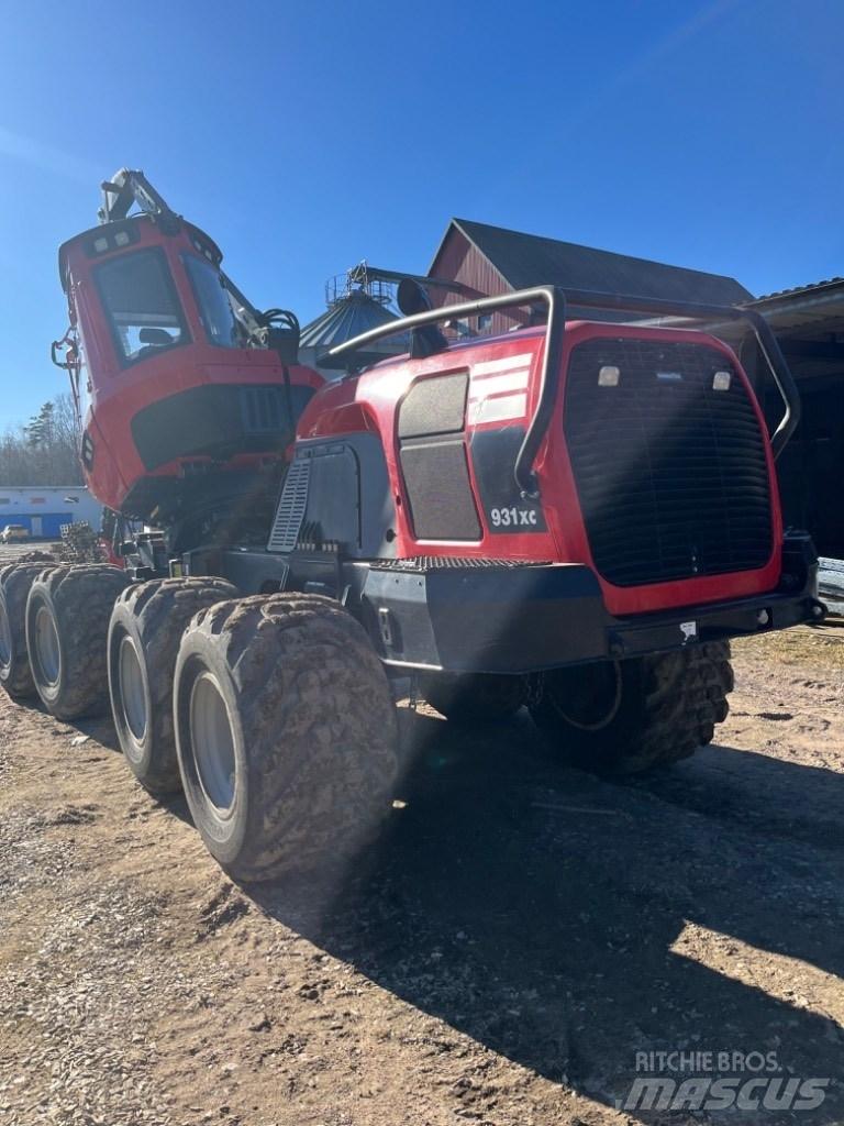 Komatsu 931 XC Abatteuse