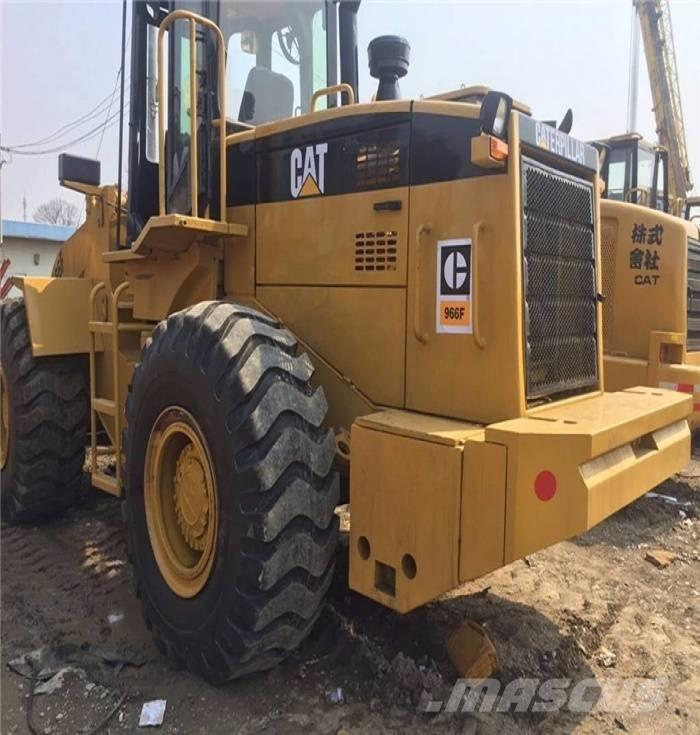 CAT 966 F Chargeuse sur pneus