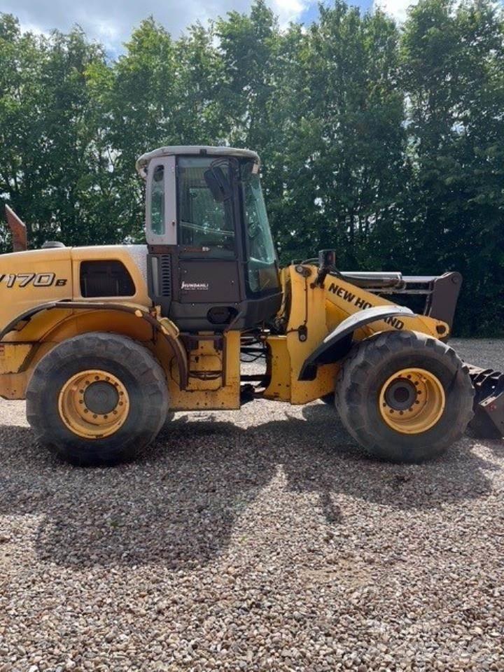 New Holland W170D Chargeuse sur pneus