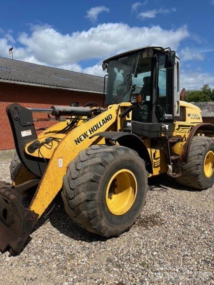 New Holland W170D Chargeuse sur pneus