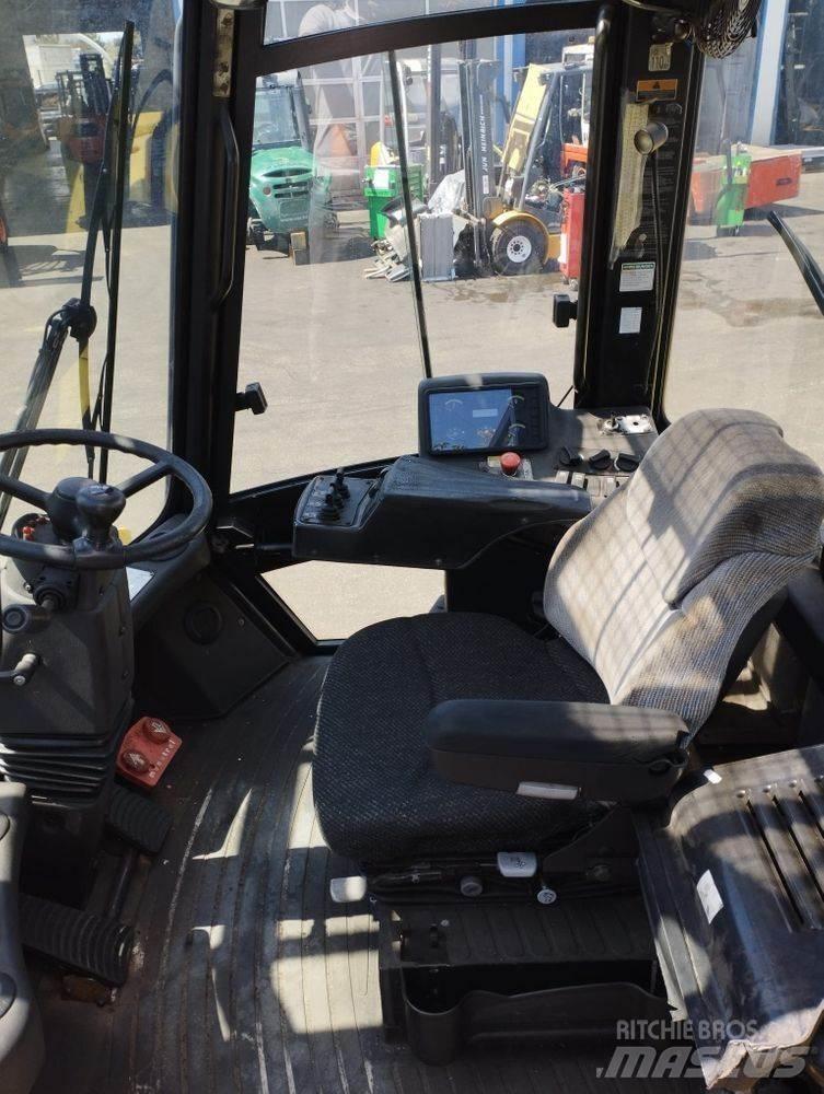 Hyster H9.00XM Chariots GPL