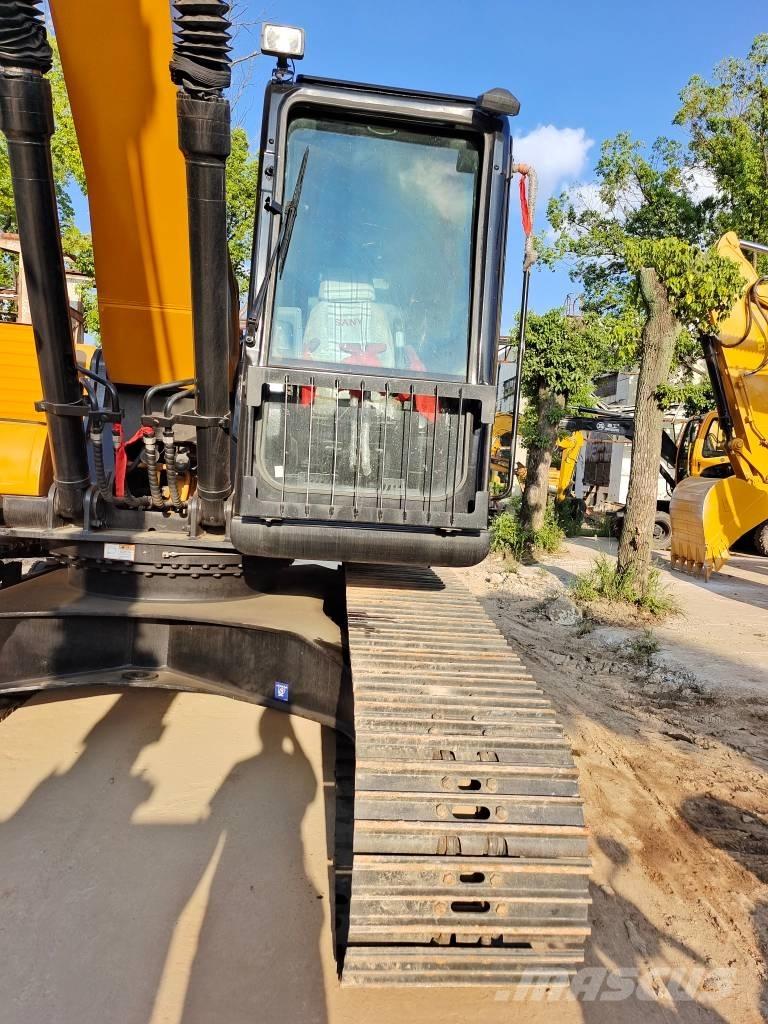 Sany SY 215 C Pelle sur chenilles