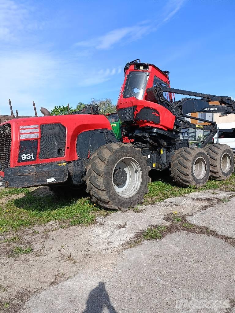 Komatsu 931 Abatteuse