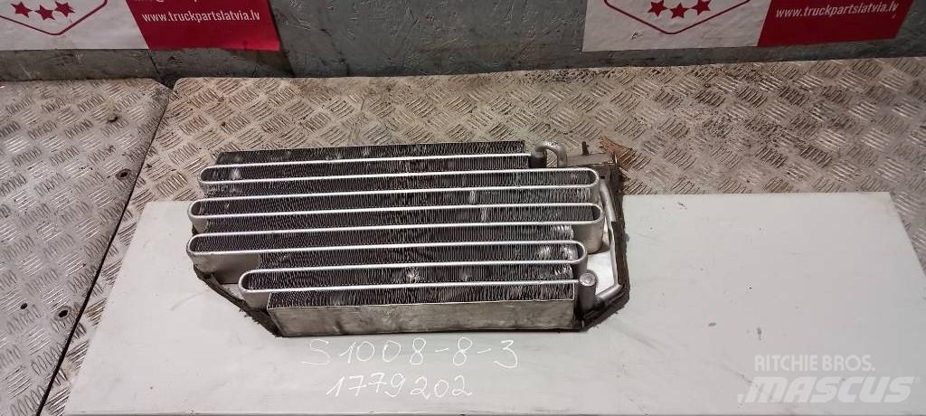 Scania R 440.    1779202 Radiateurs