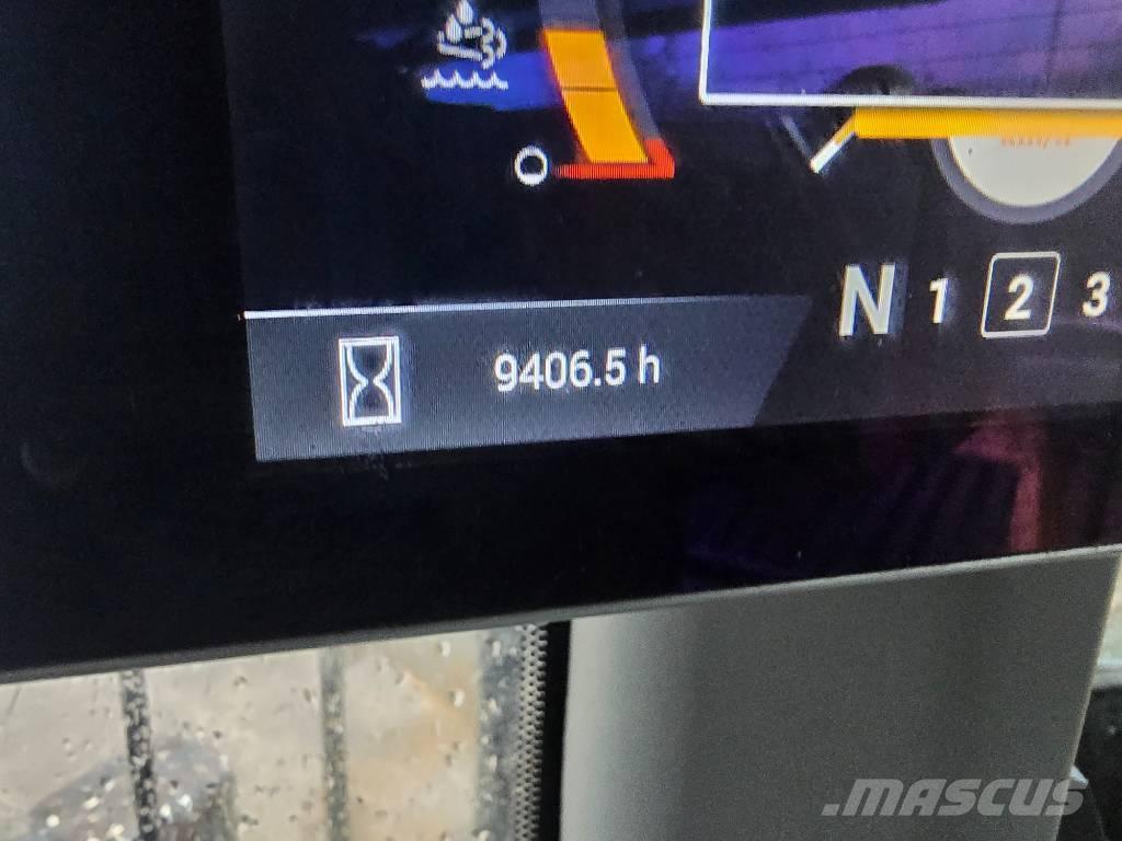 CASE 821 G Evolution Chargeuse sur pneus