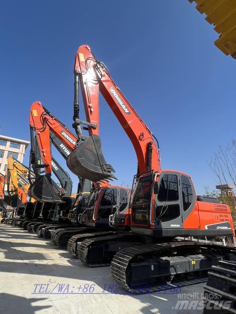 Doosan DX225 Pelle sur chenilles