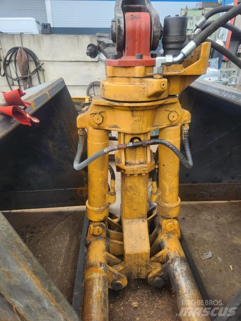 Liebherr 2.4 m3 Godet