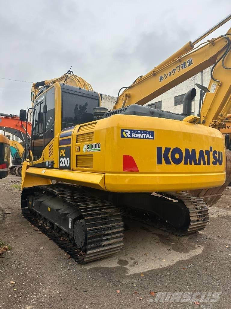 Komatsu PC 200-8 Pelle sur chenilles